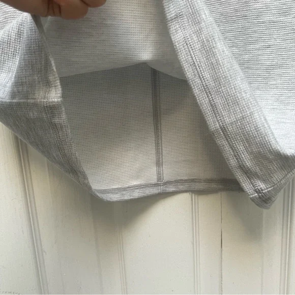 Aritzia Light Gray Long Sleeve Dress Soft-brushed jersey maxi dress size Large - Picture 8 of 8